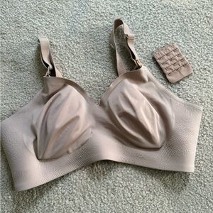 Momcozy nursing bra size L